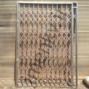 سفارش درب آکاردئونی سفارش درب آکاردئونی